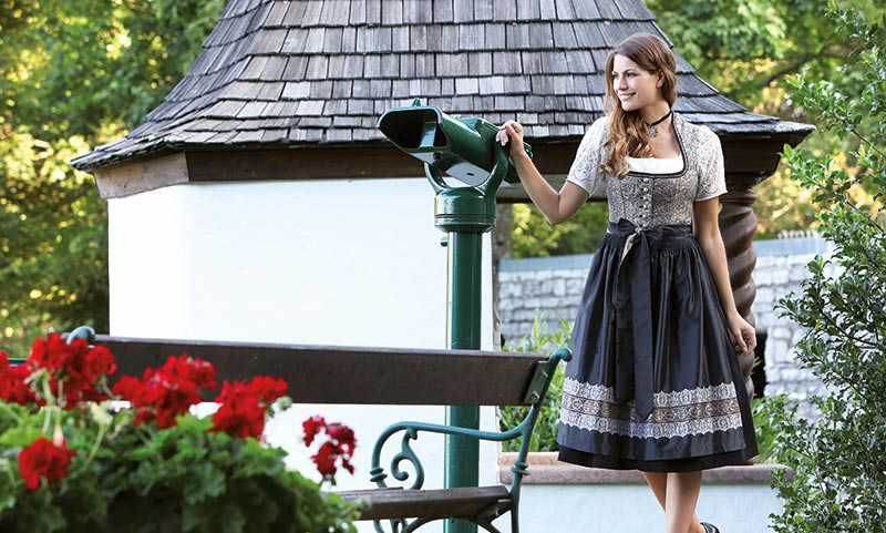 Lisas-Trachtenstadl-Galerie-11-1