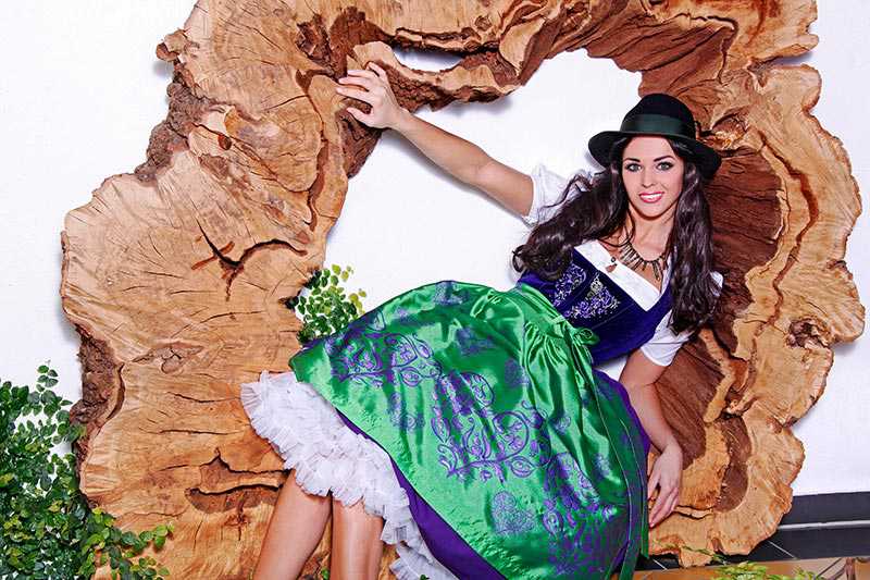 Lisas-Trachtenstadl-Galerie-18-1